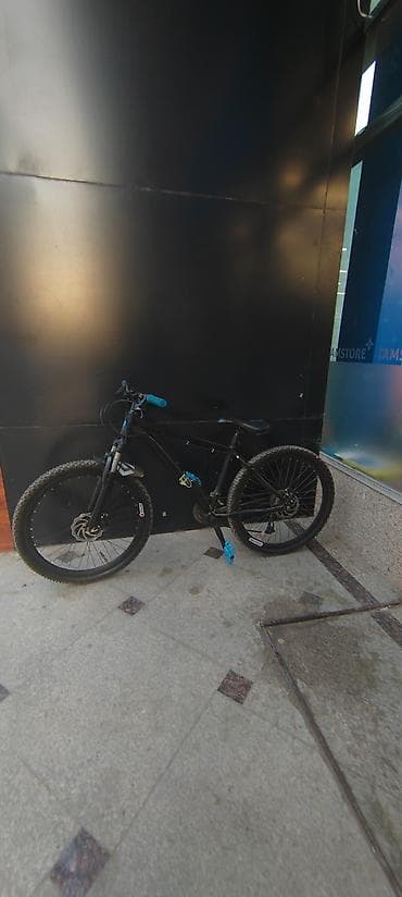 Velosiped keçən yay 440 manata alıbınıb və çox sürülməyib,üzərinə — 7