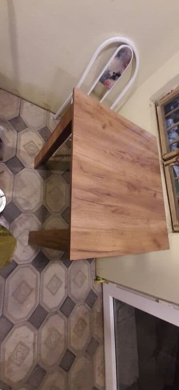 Канцтовары: Кухонный стол, Нераскладной, Дерево, Квадратный стол — 2