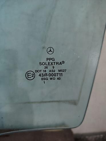 Ön sol, Mercedes-Benz W 210, Almaniya, Ünvandan götürmə — 3