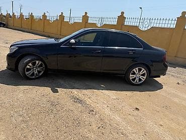 2107 qara: Mercedes-Benz C 320: 3 l | 2008 il Sedan — 8