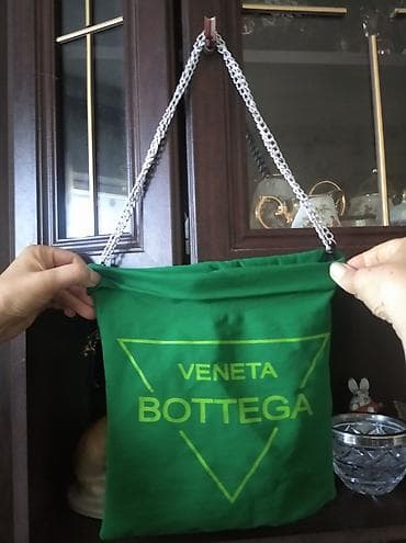 bot batinka: Çiyin çantası, Bottega Veneta, İşlənmiş — 1