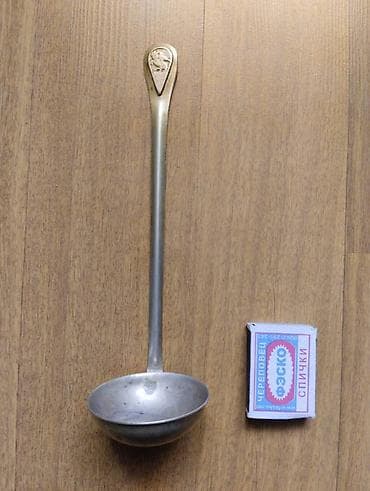 Kiçik ölçülü qədimi çömçə