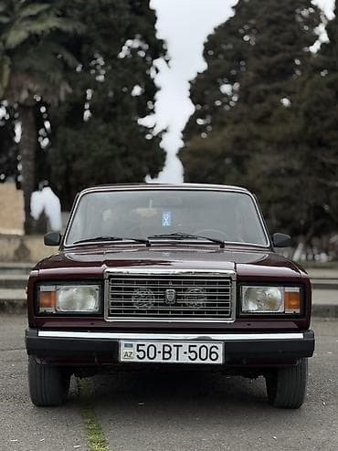 VAZ (LADA) 2107: 1.6 l | Sedan