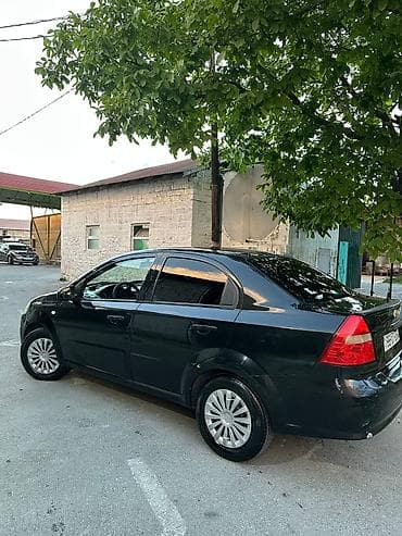 07 satişi: Chevrolet Aveo: 1.4 l | 2011 il 29900 km Sedan — 3