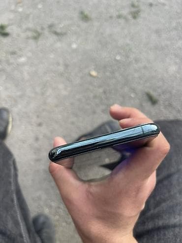 ayfon satilir: IPhone 11 Pro Max, Space Gray, Face ID — 4