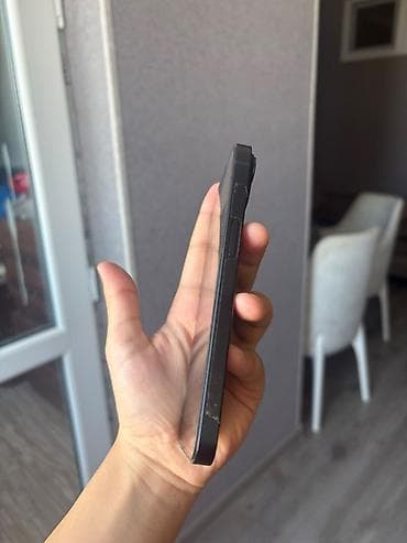 iphone 16 pro islenmis: IPhone 14, Qara, Face ID — 9