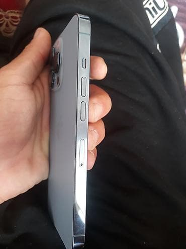 ipad 8 32: IPhone 13 Pro — 4