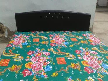 tek kravat gence: Krovat
2 neferlik tezedir hazirlari var — 1