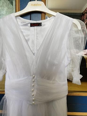 qizil mirvari: Berikat brendinin ağ rəngli zərif paltarı - Bədən ölçüsü: 38 — 2