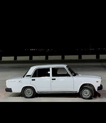 ij diskləri: VAZ 2107, ağ rəng, 4 qapılı sedan. İll 2005 Texniki xüsusiyyətlər və — 2