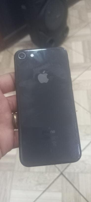 iphone 8 ekran: IPhone 8, Qara, Barmaq izi — 2