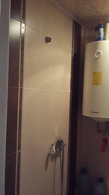 bine atciliqda kiraye ev: Əhmədlidə Nargilə yaxınlığı, ATS-in yanında 9 mərtəbəli binanın 2-ci — 10