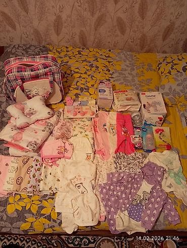 Uşaq üçün elektrik maşınları: Продается новая одежда и принадлежности для новорожденной девочки за — 6