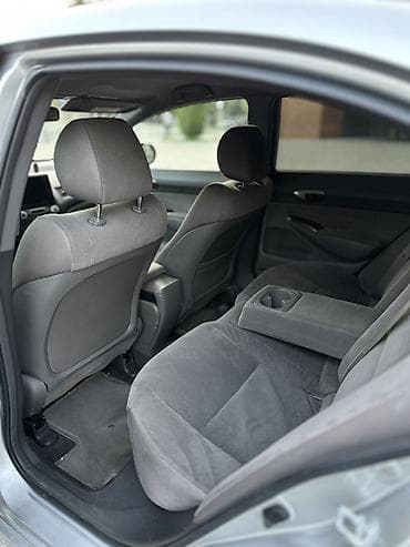 masin sat: Honda Civic: 1.3 l | 2007 il Sedan — 7