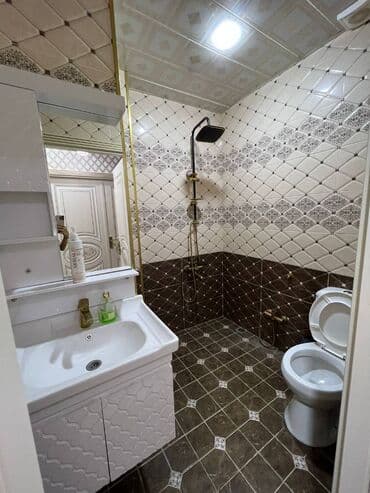 mingecevirde satilan menziller: 2 otaqlı, Yeni tikili, m. Əhmədli, 54 kv. m — 10