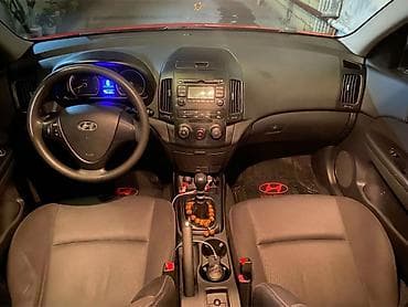 çeşka farası: Hyundai i30: 1.4 l | 2008 il Hetçbek — 9