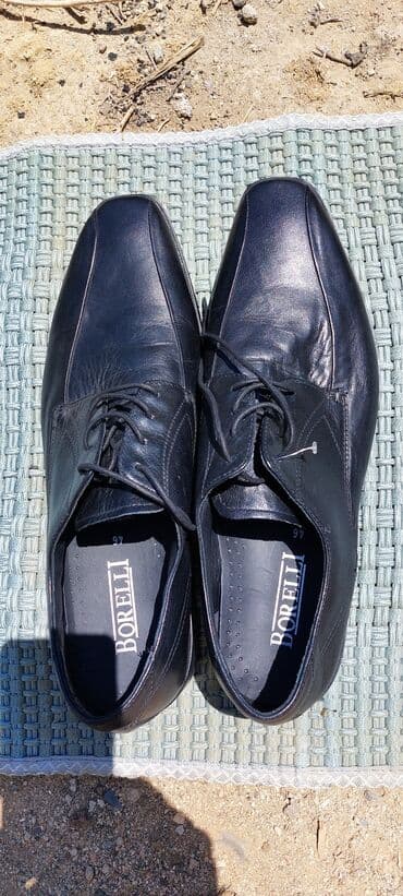 Ayağımı sıxdığı üçün satıram təmiz italyan brendi