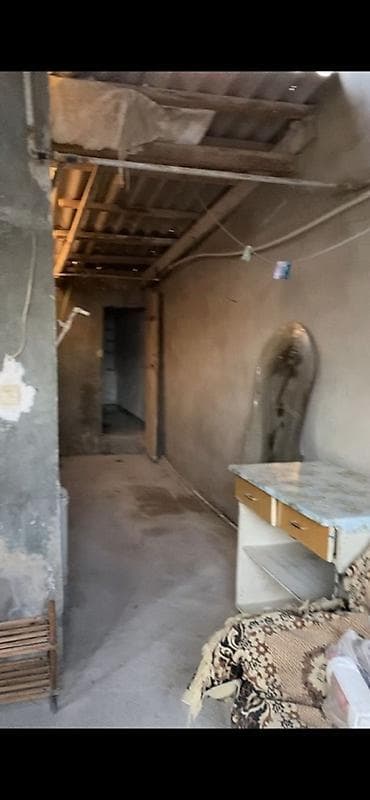 bine kiraye: Kirayə verilən bu mənzil yaşayış üçün uyğundur. Mənzildə yataq otağı — 8