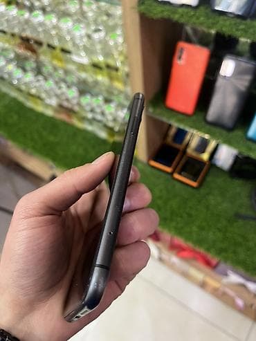 iphone 14 pro max kreditle: IPhone 11, 128 GB, Qara, Face ID — 3