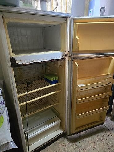 printer satilir: İki qapılı soyuducu (üst kamera dondurucu, alt kamera soyuducu) — 2
