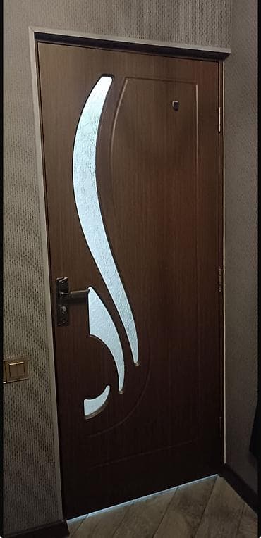 sehf qapi: Otaq və hamam qapıları, ideal vəziyyətdə. Şəkil 1-2 - 30azn. Obirilər — 4