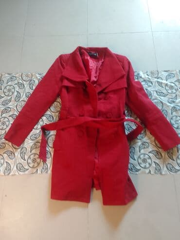 пальто зимнее: Paltolar qadın və qızlar üçün geyinilmiş — 1