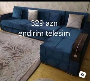divanla: Mavi rəngli L formalı yumşaq künc divan. Müasir, minimalist dizayn; — 1