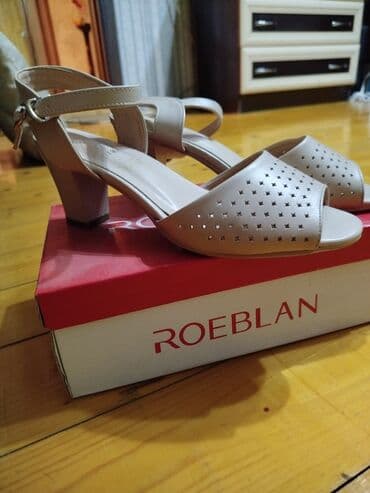 qadin pencekleri: Tuflilər, Ölçü: 38, rəng - Boz, İşlənmiş — 1