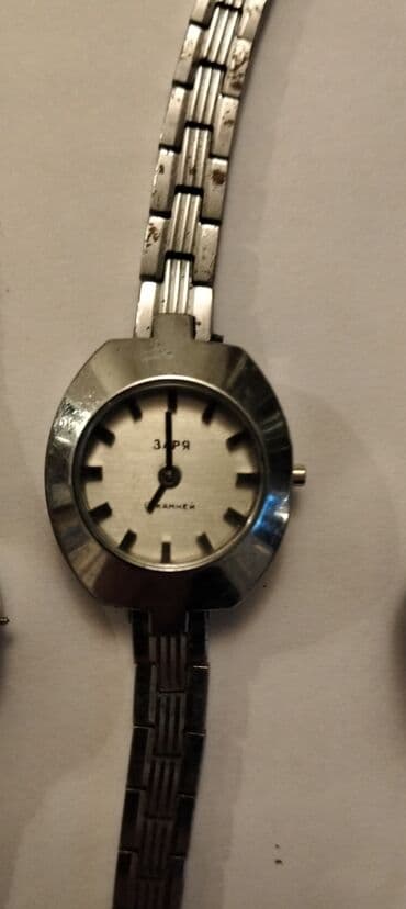 saat mebel: Masaüstü saatlar, Mexaniki, Saniyə əqrəbi — 5