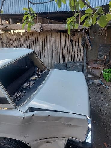 eleyus venera a: Salam Aleykum maşın idiyal vəziyyətdədir Maşın ili:2005 Motor:1.6 — 7