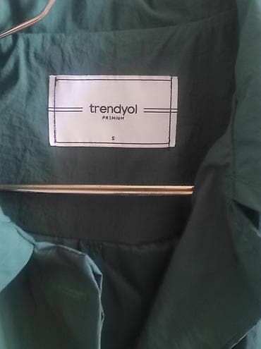 Digər: Yenidir alinib islenmeyib s razmer yazilib lakin m razmere uygundur(l — 4