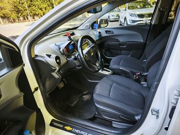 фольксваген поло новый кузов: Chevrolet Aveo: 1.4 l | 2012 il 113003 km Sedan — 15