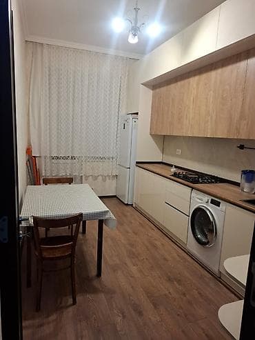 kurdexani ev: 10 mk Kristal Abşeronda 10 cu mərtəbə 3 otaqlı tam əşyalı ev kirayə — 10