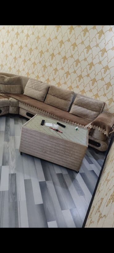 divan sifarisi: Künc divan, İşlənmiş, Açılan, Vеlur parça, Ödənişli çatdırılma — 2