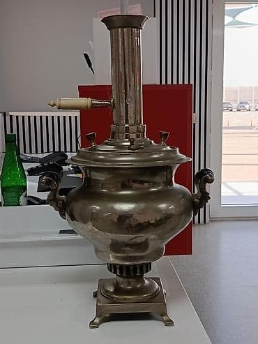 mis aftafa: Amovar yaxşı vəziyyətdədir. Almaniyadan gətirmişəm. Tutacaqları qoz — 8