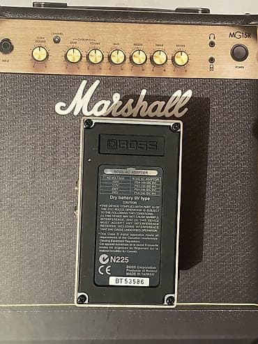 gitara satilir: Amfilər və pedallar satılır. Qiymətlər: Marshall MG15CFX - 390 AZN — 6