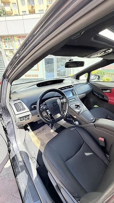 приус 30 кузов: Toyota Prius (ZVW30) hibrid hetçbek - Rəng: tünd boz (metallic) - — 9