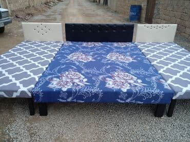 Kravatlar Təzə hazırları var Çatdırılma münasib qiymətə Bir nəfərlik