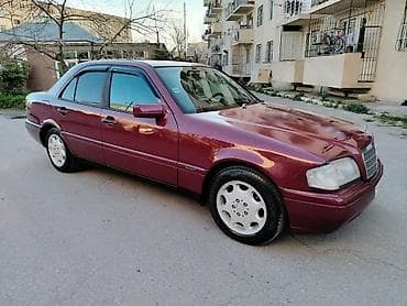 bmw 316i compact: Mercedes-Benz C-Class: 1.8 l | 1996 il Sedan — 9