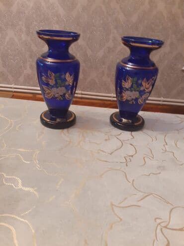 Mərmər effektli PVC panellər: Zərif süfrə və dekor dəsti - Kobalt-mavi şüşə vazalar – 2 ədəd — 1