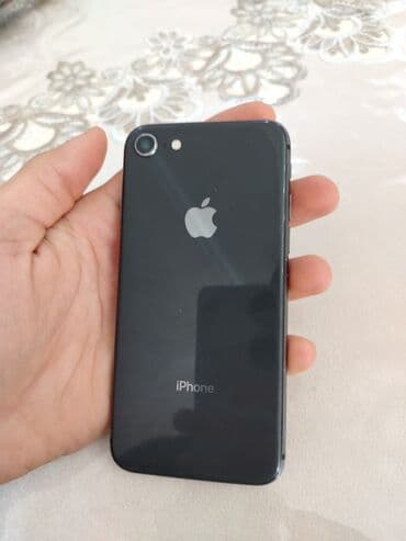 iphone 8 puls: IPhone 8, Qara, Barmaq izi — 2