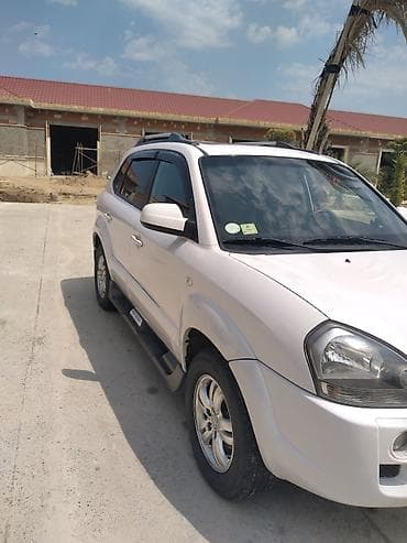 şam disk 17: Hyundai Tucson: 2 l | 2008 il Ofrouder/SUV — 3
