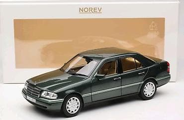 dəmir pullar: Mасштабная модель автомобиля Mercedes-Benz C-Class (кузов — 1