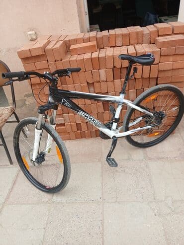 asma mühərrikli velosiped nədir: Dağ velosipedi Scott, 26" — 2