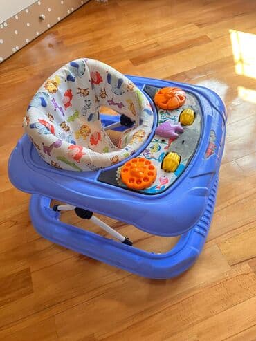 i̇nteraktiv oyuncaq itlər: Mavi rəngli plastikdən hazırlanmış bu uşaq gəzdiricisi, uşağınızın ilk — 1