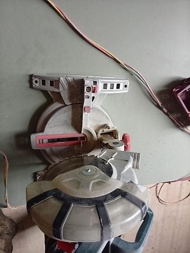 taxta kəsən mişar: Künc kəsim üçün elektrik mişarı (miter saw) - Güclü elektrik — 3