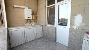 tibb universiteti yaninda kiraye evler: Tibb universiteti, Ege hospitalin yani əşyalı, təmirli 2otaqli mənzil — 8