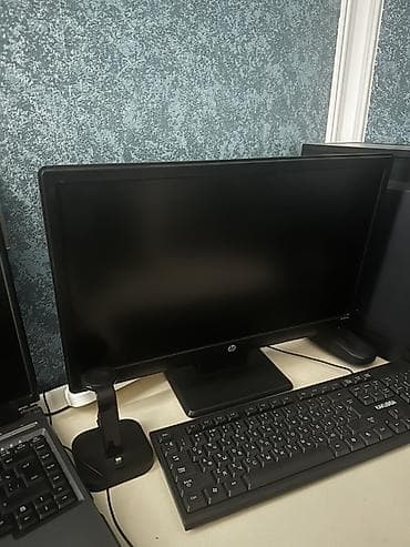 cib internet: Masaüstü kompüter seti Satilor tam işlək vezyetdedir. 21 ekran — 1