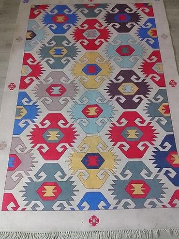 antik xalça: Kilim üslubunda dekorativ xalça Uzunu 2.20 Eni 1.50. 050 670 15 12 — 3