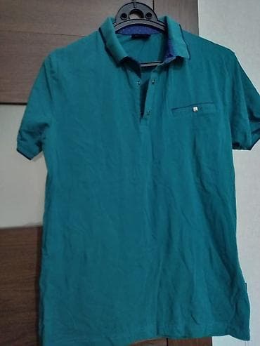 Kişi polo köynəyi - Rəng: tünd firuzə/yaşıl ton - Qısa qollu, klassik